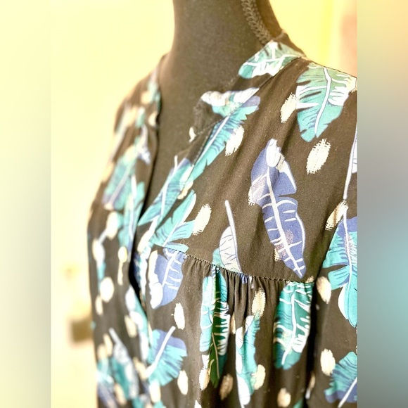 Italian linen black gold glitter leaf pattern tiered dress w/motherpearl buttons - Picture 7 of 13